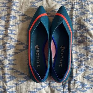 Rothy’s The Line in RARE 10 1/2